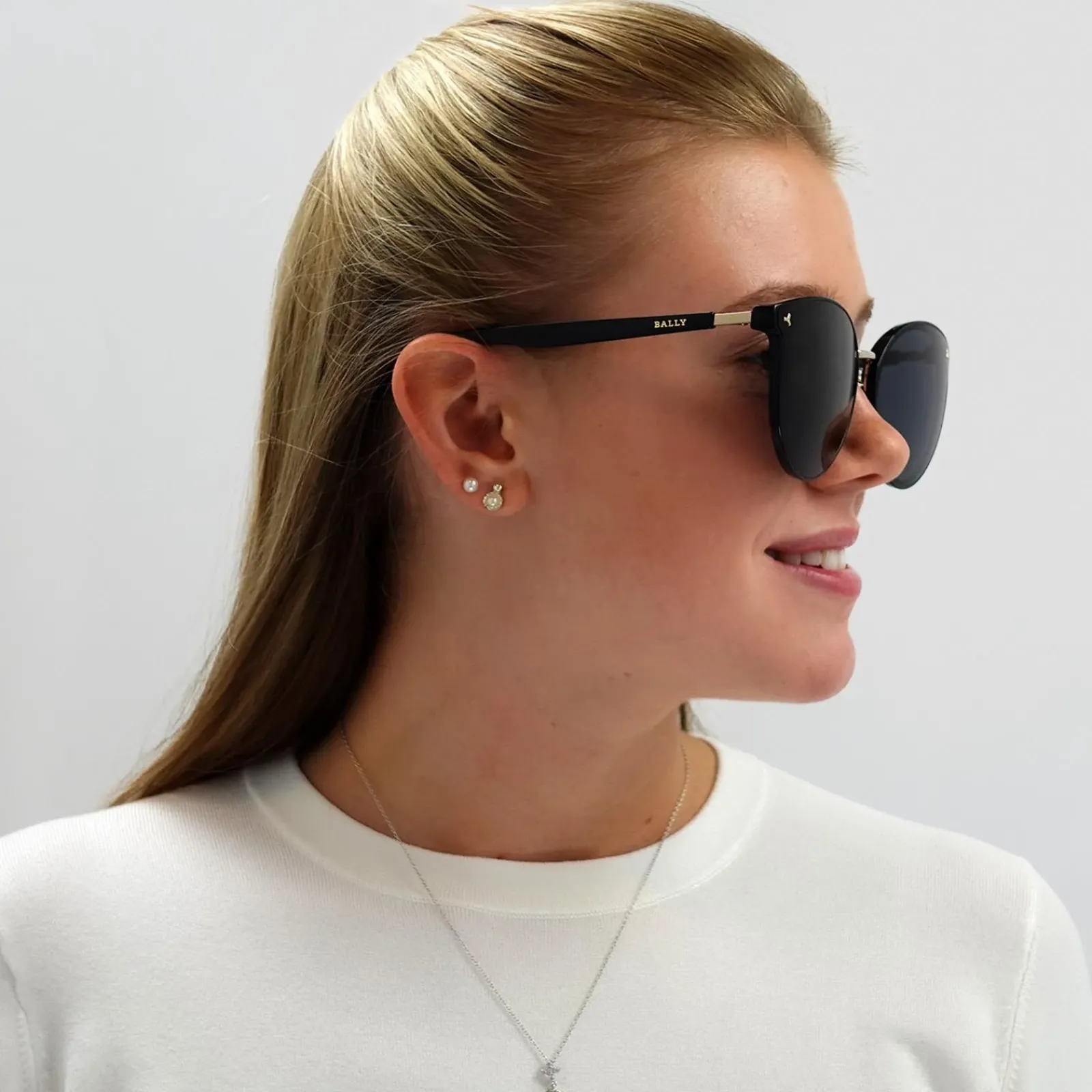 Bally Cat-Eye^Sunglasses BY0043-K 01A Black Blue