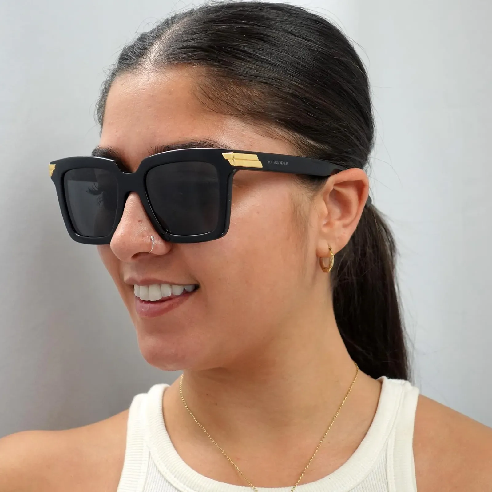 Bottega Veneta Square^Sunglasses BV1005S 001 Black Grey
