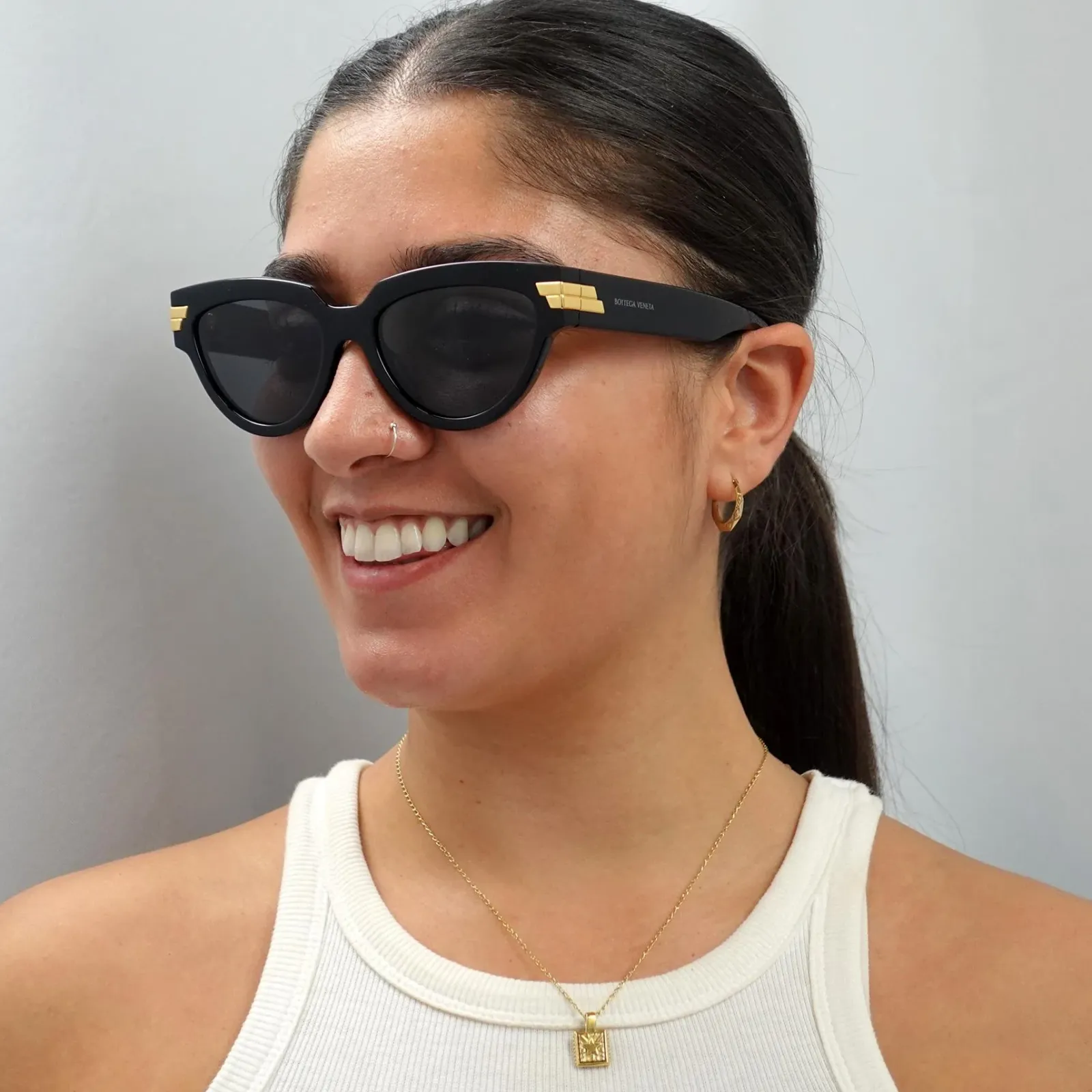Bottega Veneta Cat-Eye^Sunglasses BV1035S 001 Black Grey
