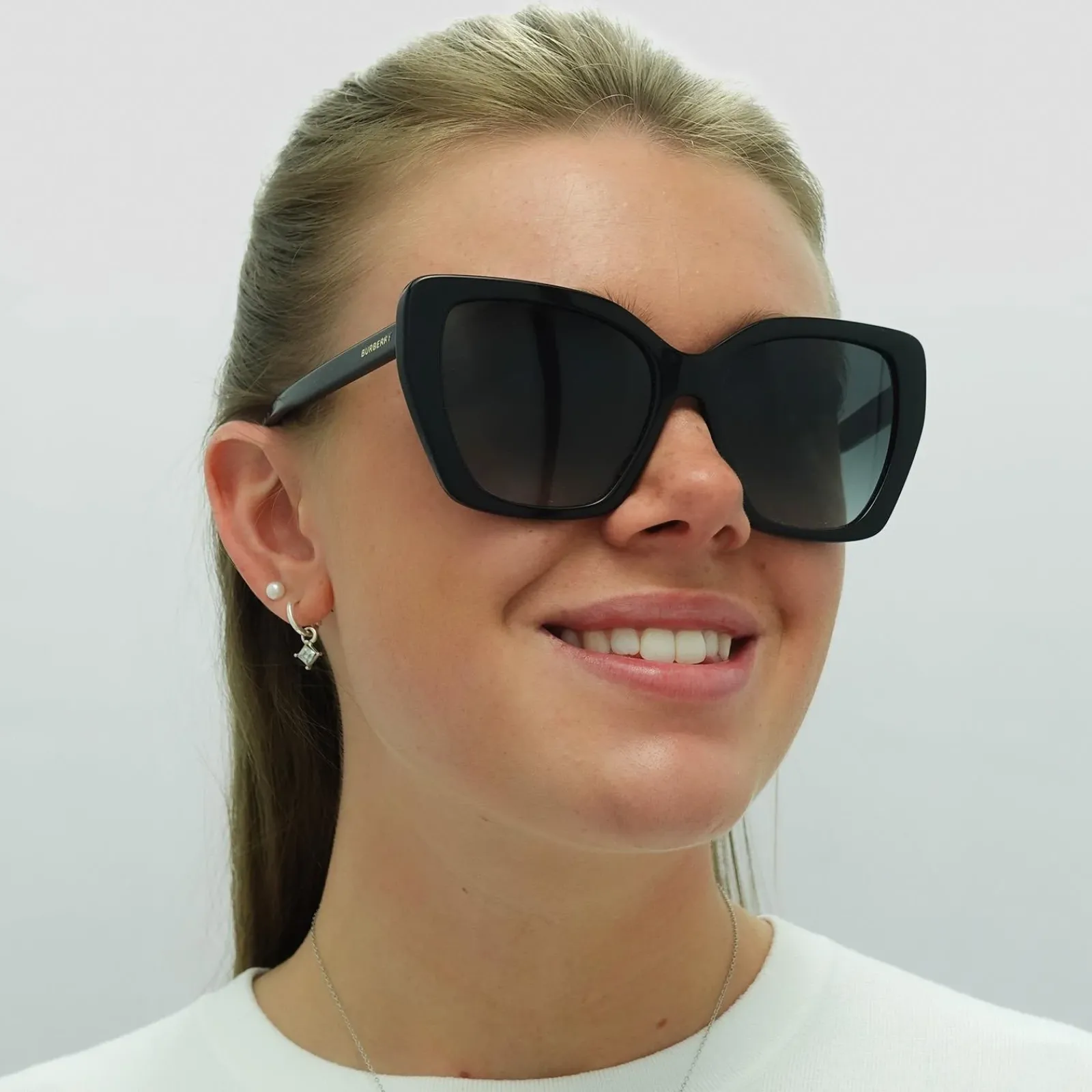 Burberry Cat-Eye^Sunglasses BE4366 39808G Black Grey Gradient