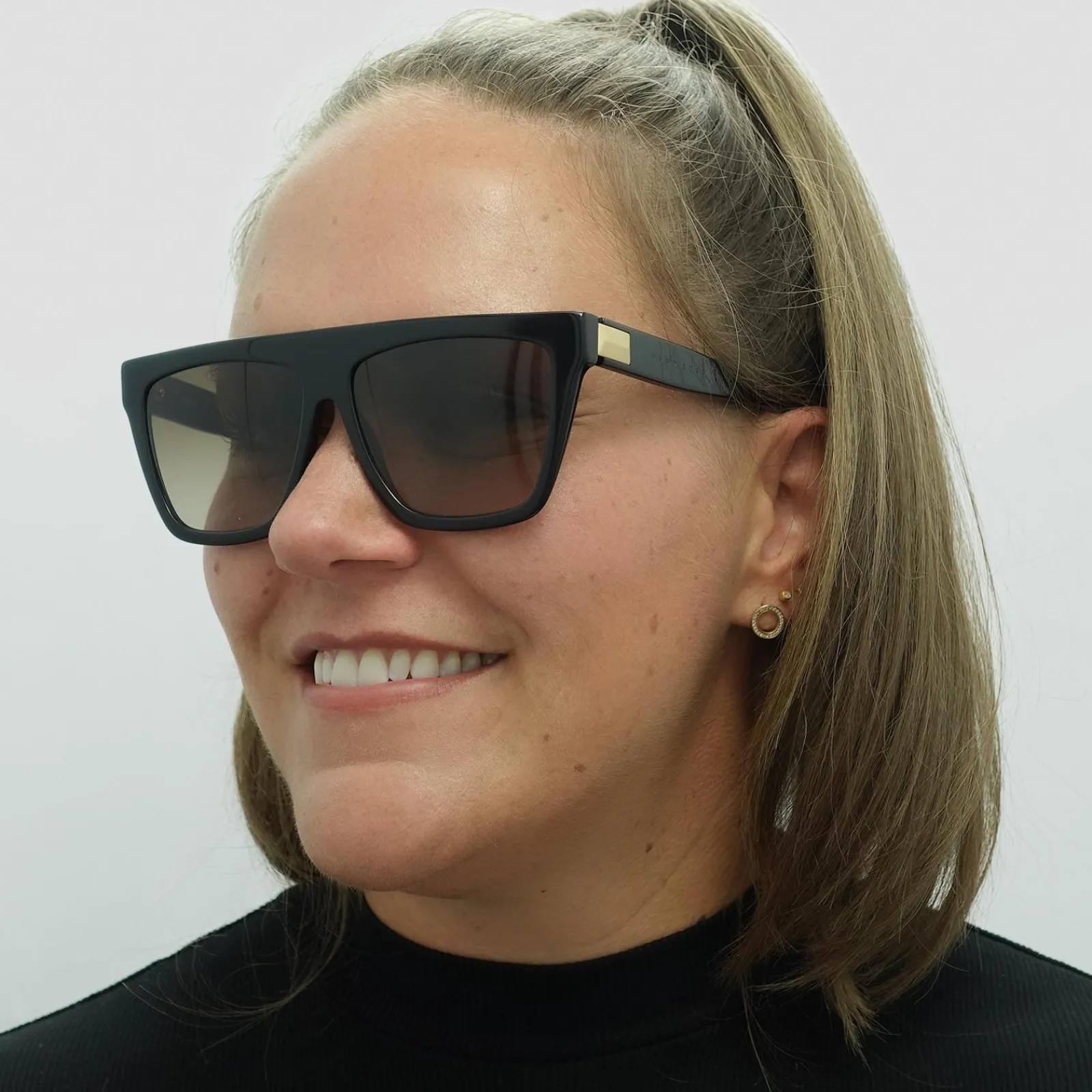 Hugo Boss Square^Sunglasses BOSS 1153/S 807 HA Shiny Black Brown Gradient