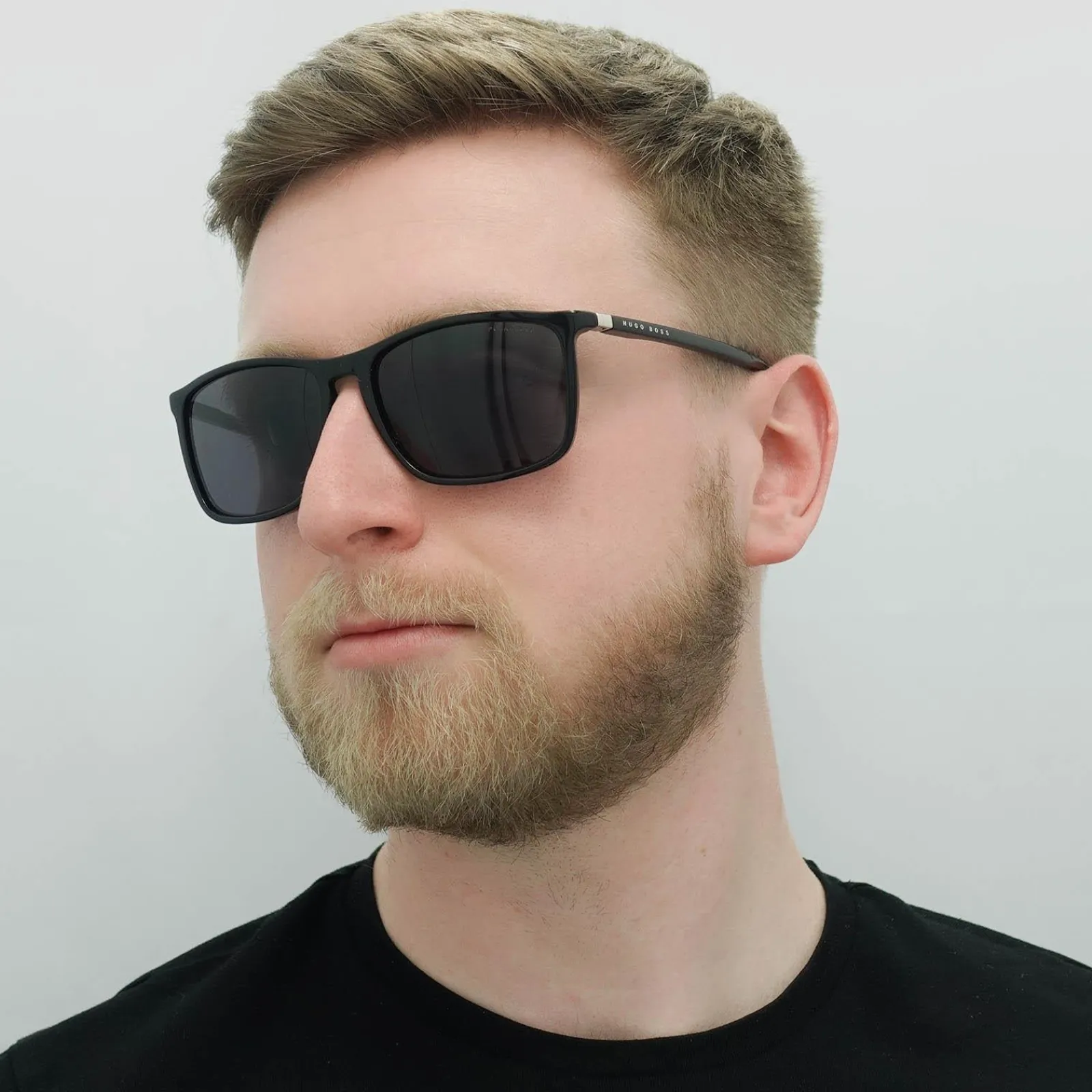 Hugo Boss Polarised^Sunglasses BOSS 0665/S/IT 807 M9 Black Grey Polarized