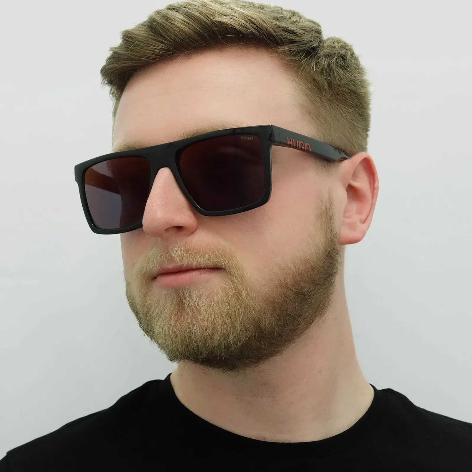 Hugo by Hugo Boss Square^Sunglasses 1069/S 807 AO Black Red