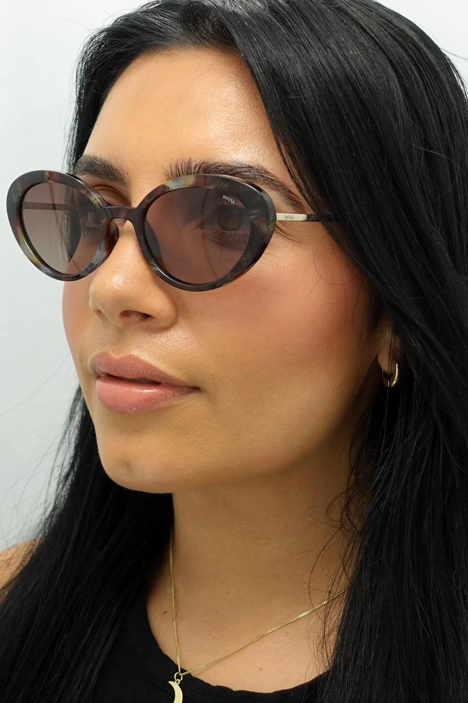 INVU Polarised|Oval^Sunglasses B2108 C Cloud Brown Sage Tortoise Brown Polarized