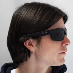 Oakley Oakley|Wrap^Sunglasses Drop Point OO9367-01 Matt Black Grey