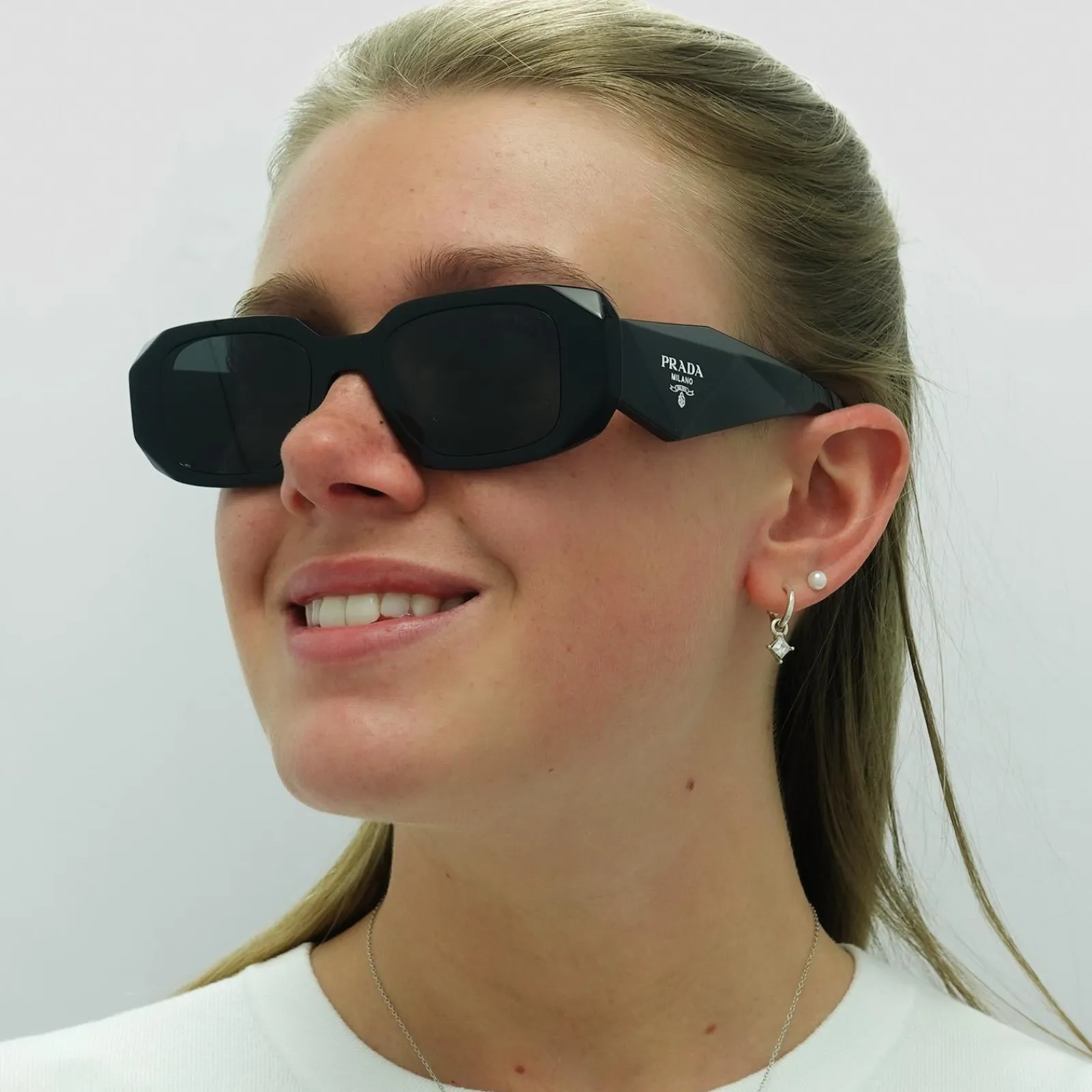 Prada Prada|Rectangle^Symbole Sunglasses - Women Luxury Rectangle PR17WS 1AB5S0 - Blac