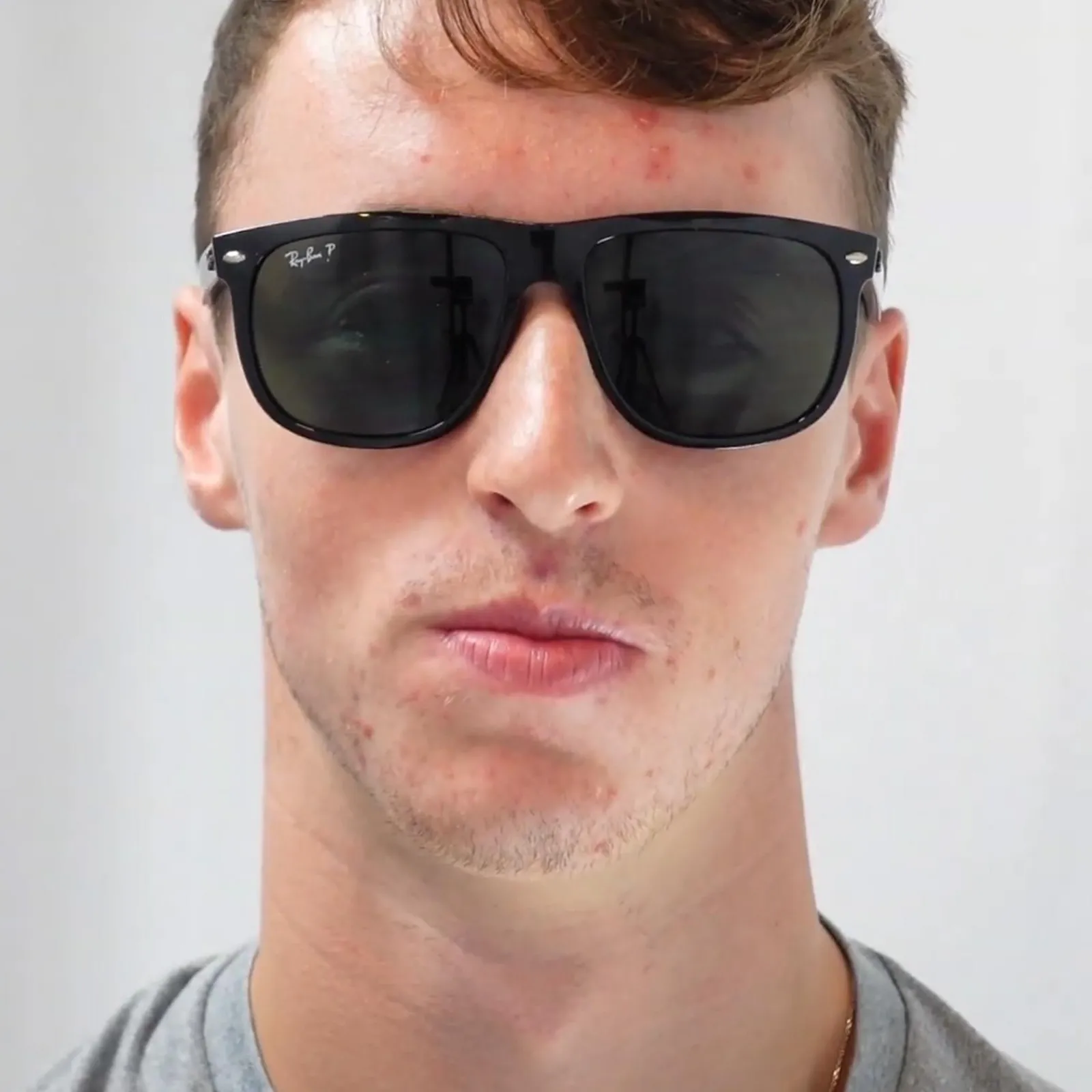 Ray-Ban Polarised^Sunglasses 4147 Black Green Polarized 601/58