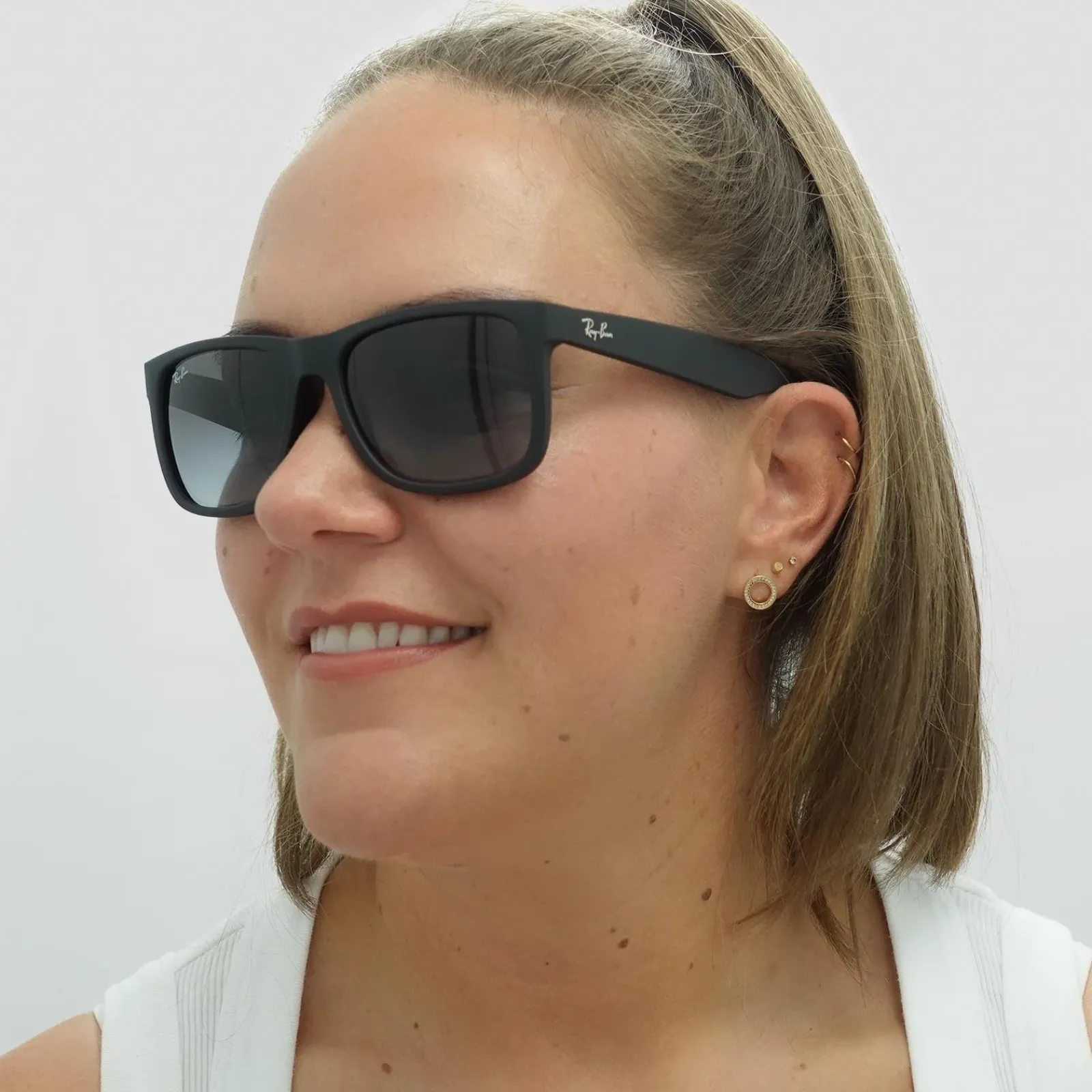 Ray-Ban Rectangle^Sunglasses Justin 4165 Rubber Black Grey Gradient 601/8G