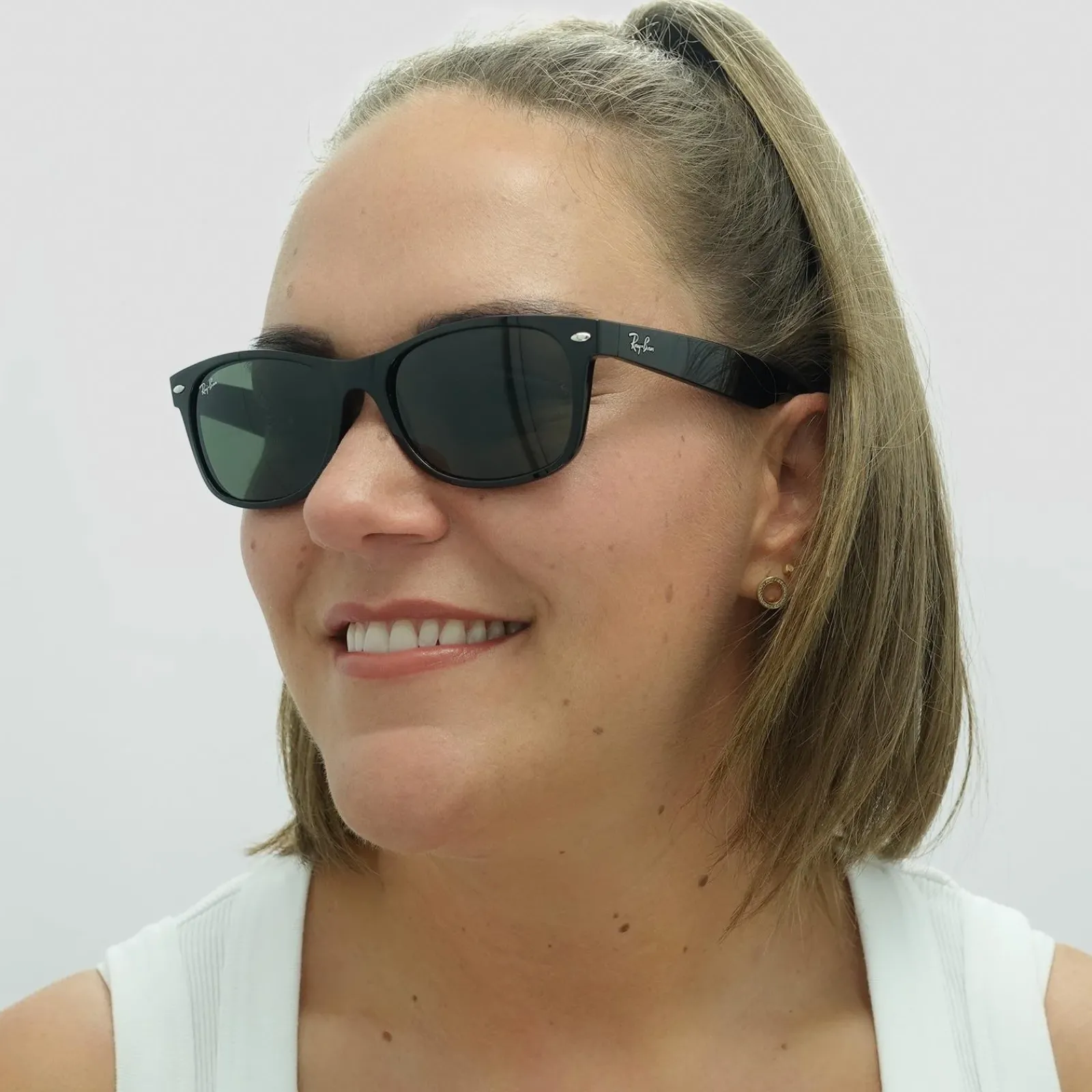 Ray-Ban Ray-Ban|Rectangle^Sunglasses New Wayfarer 2132 901L Black Green G-15 55mm