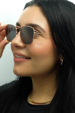 Ray-Ban Square|Ray-Ban^Sunglasses RB3857 Frank 9202B1 Rose Gold Dark Grey
