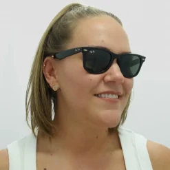 Ray-Ban Ray-Ban|Rectangle^Sunglasses Wayfarer 2140 901 Black Green G-15 Medium 50mm