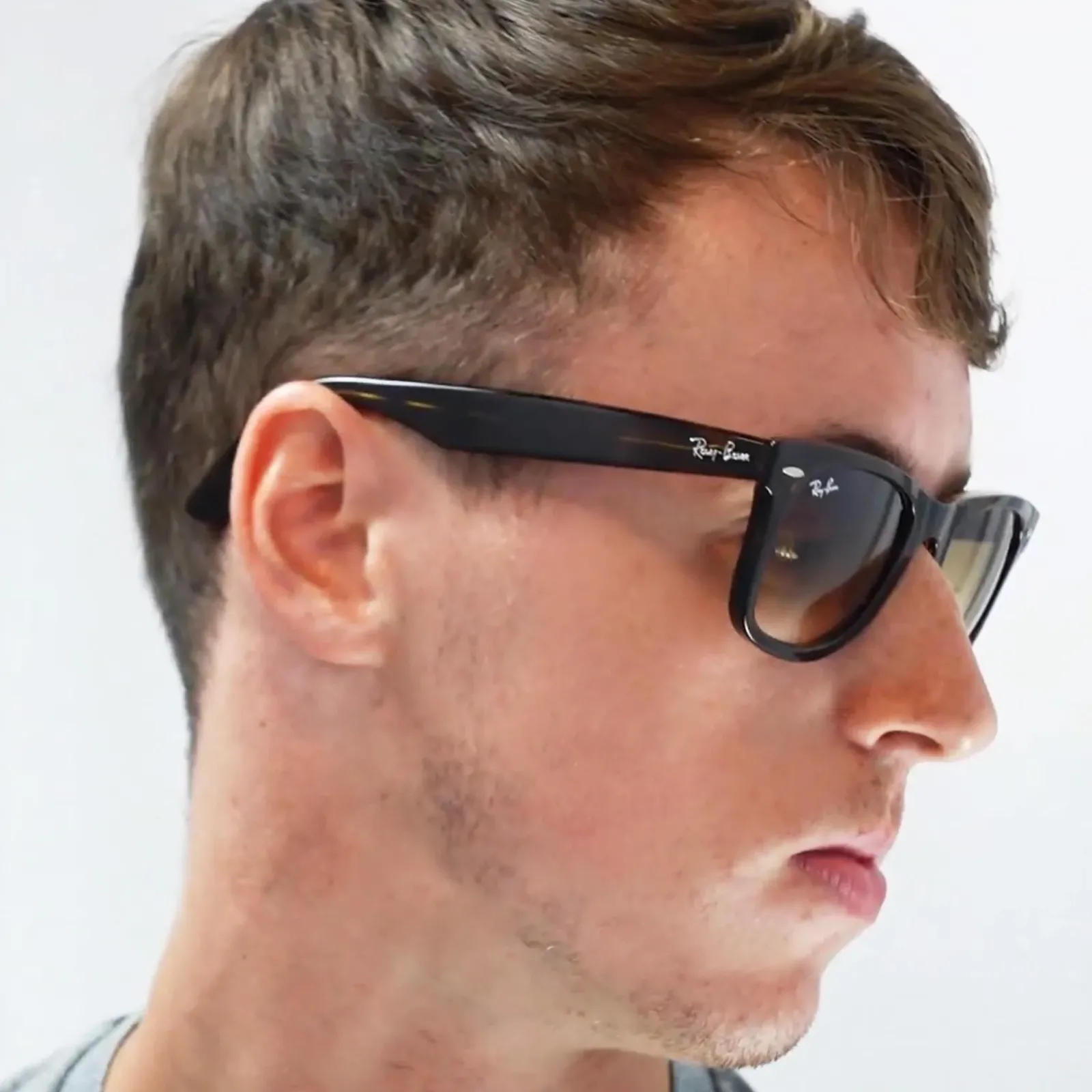 Ray-Ban Rectangle^Sunglasses Wayfarer Ease RB4340 710/51 Tortoise Light Brown Gr